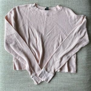 Cropped long sleeve top